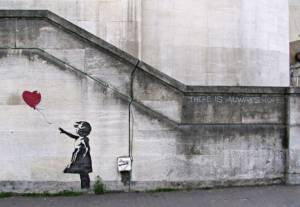 banksy fille ballon rouge coeur