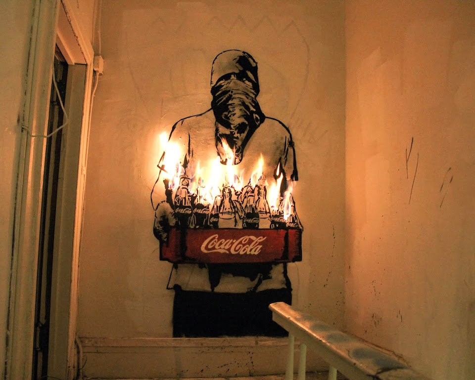 coca-cola-molotow-icy-and-sot-detail