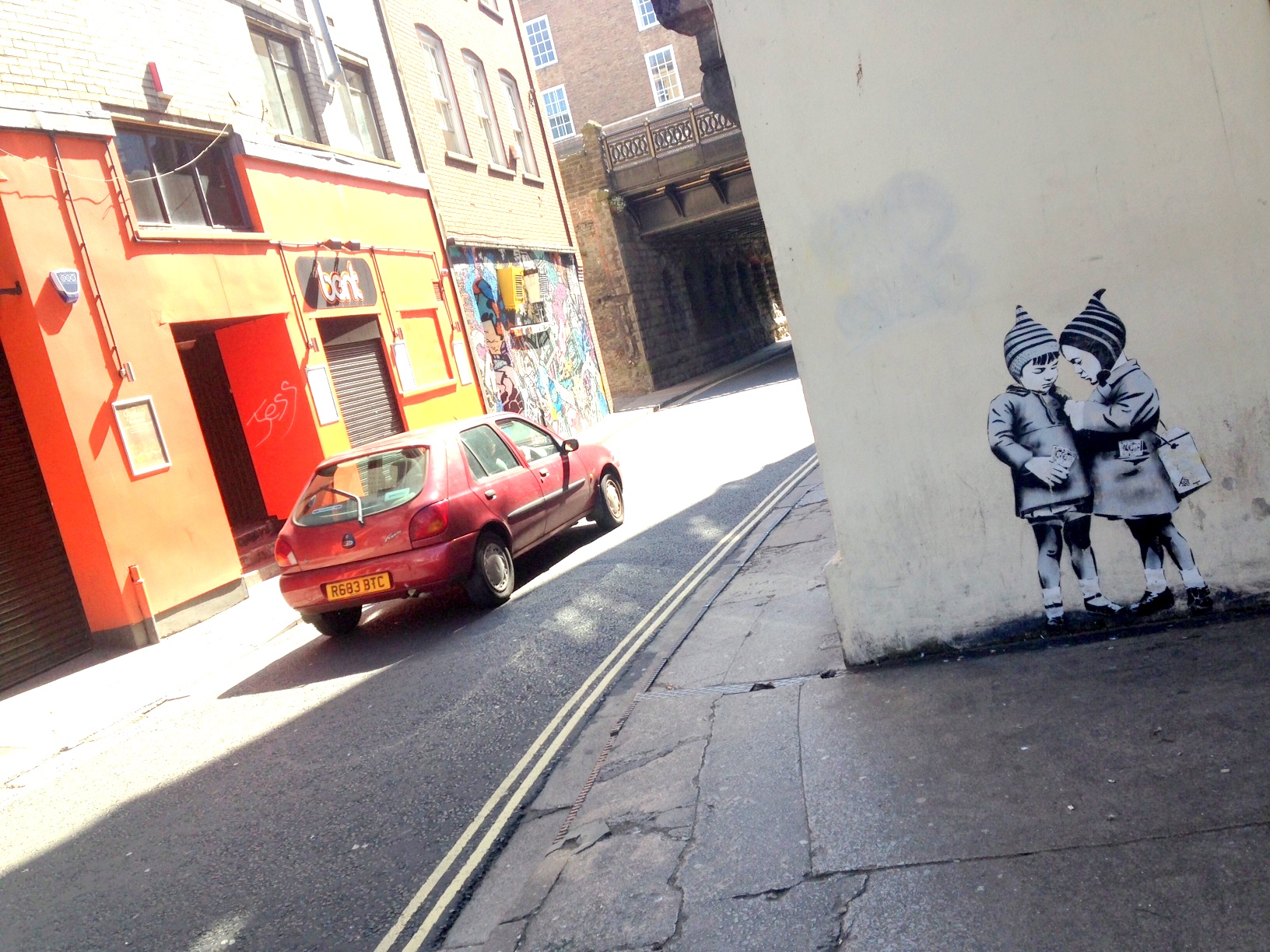 JPS /// Big Deal sur Frogmore Street, Bristol
