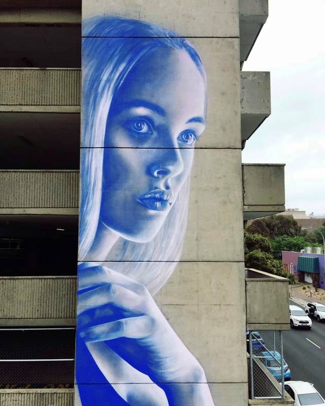 claire foxton - street art - wonderwalls festival - wollongong - australia