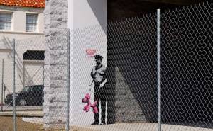 banksy - street art - graffiti - los angeles - pink dog