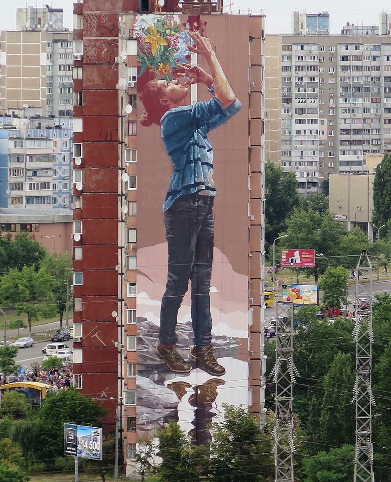 fintan magee - street art - kiev- ukraine