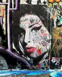 stikki peaches - streetart avenue - new york city - usa
