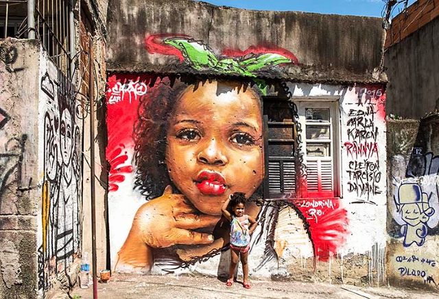 meeting of favela - street art avenue - rio de janeiro - brésil