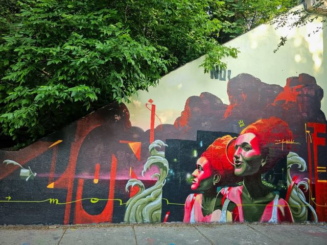 monk.e - street art avenue - montréal - canada