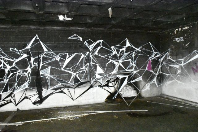 mausolée - street art avenue - paris - france