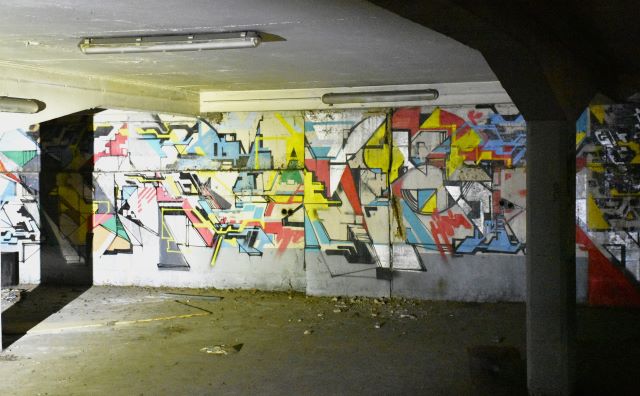 mausolée - street art avenue - paris - france