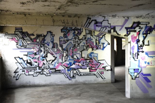 mausolée - street art avenue - paris - france