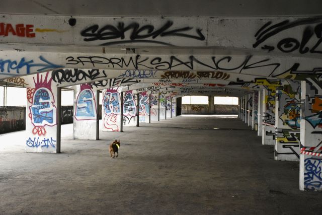 mausolée - street art avenue - paris - france