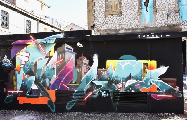 l'aerosol -street art avenue - marseille - france